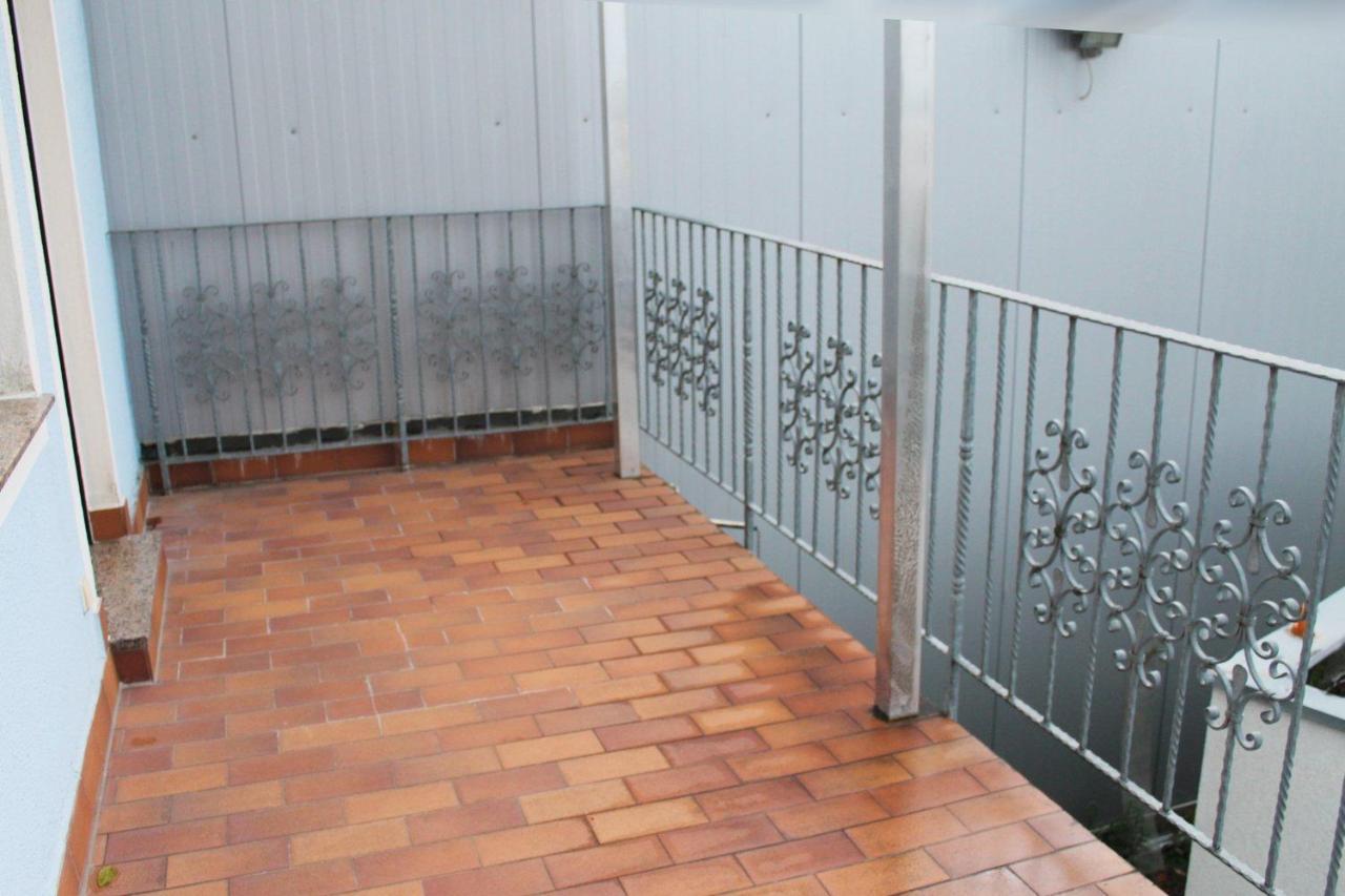 Spacious Apartment In Industrial Area Ludwigsburg Exterior photo
